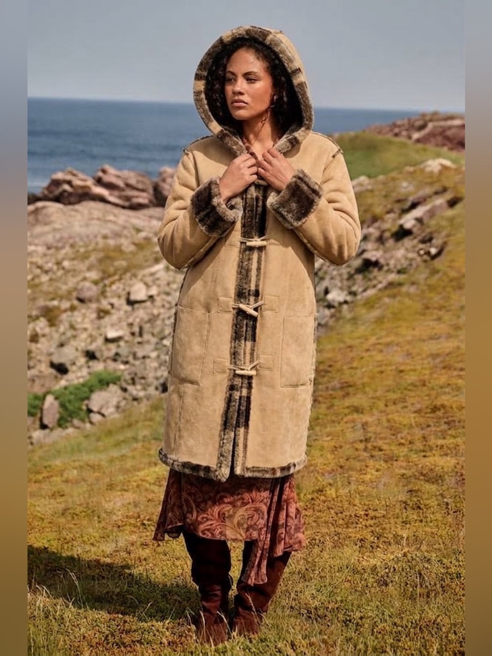 Vintage Y2K 90s Faux Suede Tan & Plaid Reversible Hooded Toggle Coat Jacket